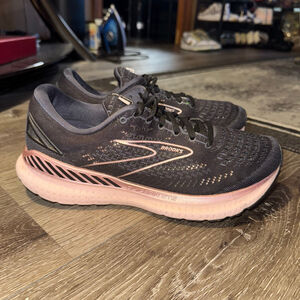 Brooks Glycerin GTS 19 Black Pink Athletic Shoes Size 9.5